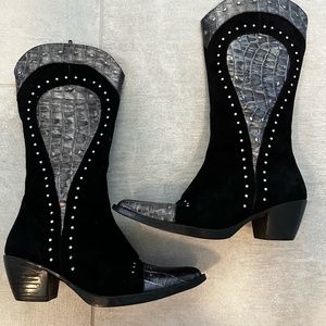 Black Blingy Designer Cowboy Boots,  Vaneli Size 7 1/2, 8